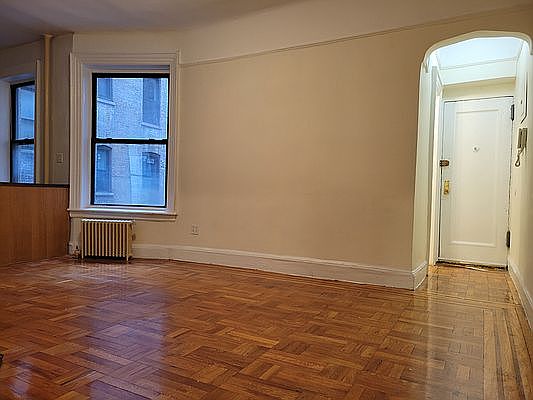 1st image of 226 W 108th St APT 2B