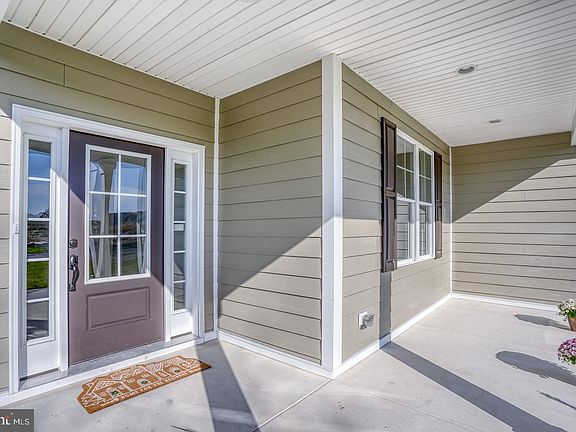 3rd image of 24236 Pine Tree Ln