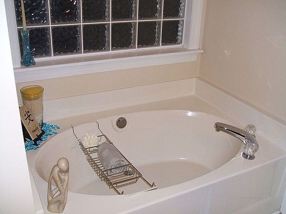 Master Bath Garden Tub