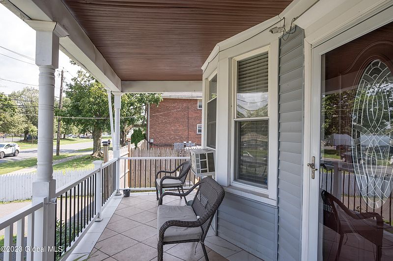 4th image of 87 N Manning Boulevard