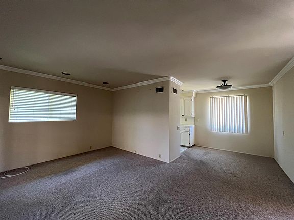 5th image of 916-922 Magnolia Ave