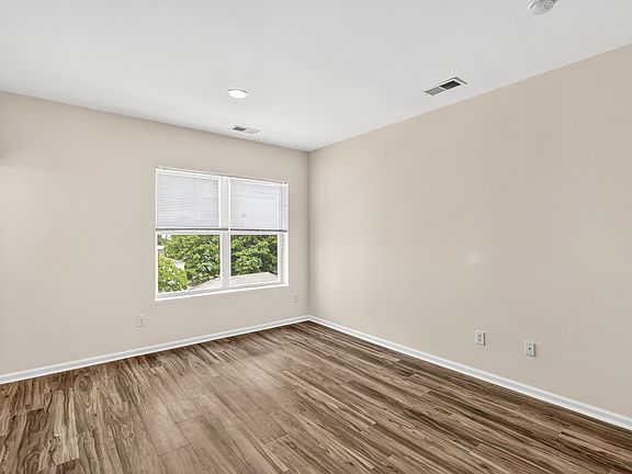 5th image of 62-64 W Main St #204