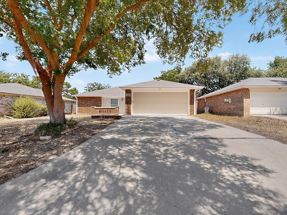 1st image of 2901 Terry Ct