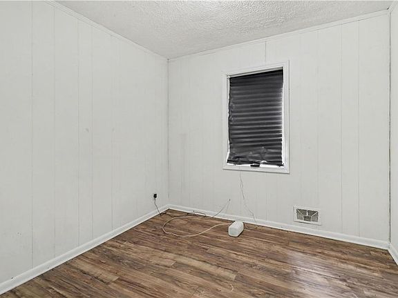 5th image of 5990 Mallory Rd