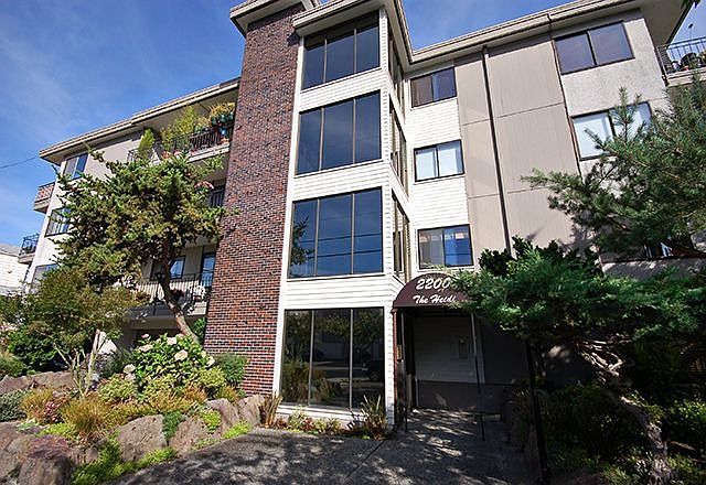 1st image of 2200 NW 59th St APT 404
