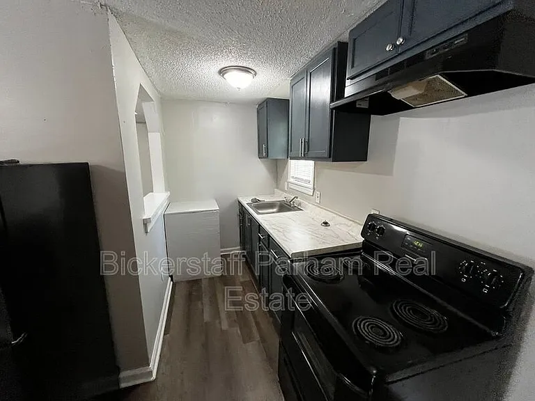 824 Winston Rd #A — Photo 5