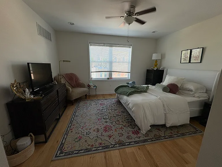 2516 Grays Ferry Ave — Photo 27