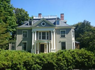 185 Buckminster Rd, Brookline, MA 02445