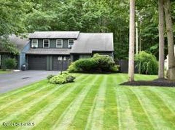 46 Arrow Wood Place, Malta, NY, 12020