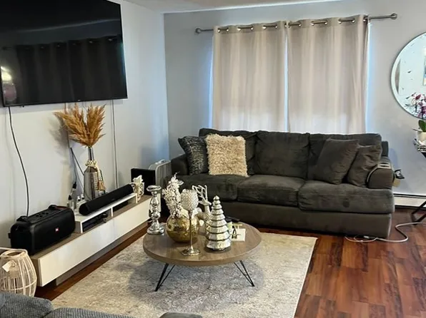 20 Knox St APT 21, Lawrence, MA 01841