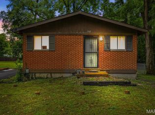 3907 Valley Dr, Imperial, MO 63052