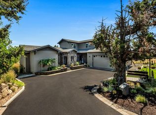 2262 Dunlin Ct, Redmond, OR 97756