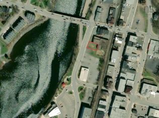 124 Riverside Pkwy, New Glasgow, NS B2H 2N3