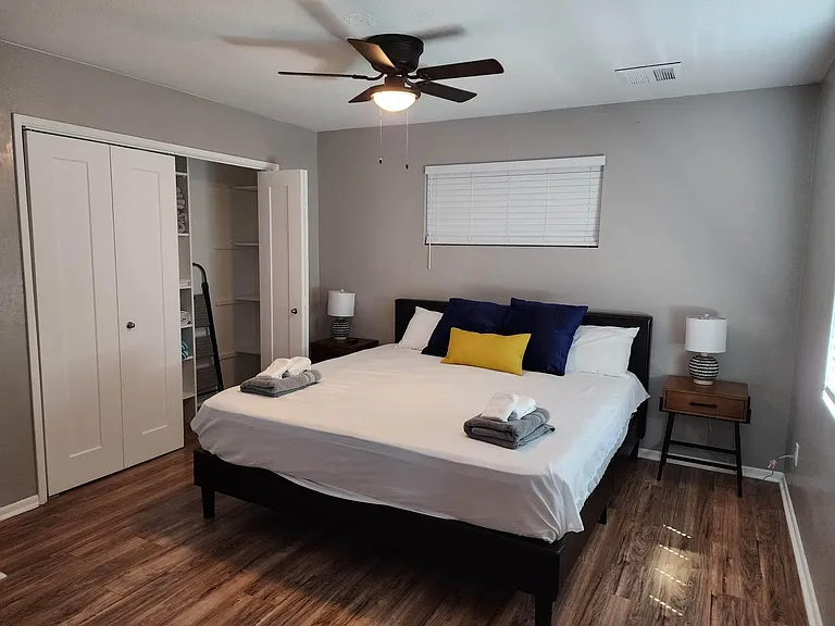 1214 W Highland Ave — Photo 14