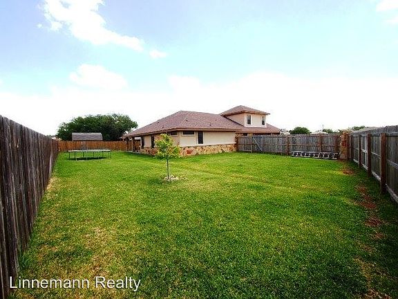 3rd image of 4109 Joshua Dr