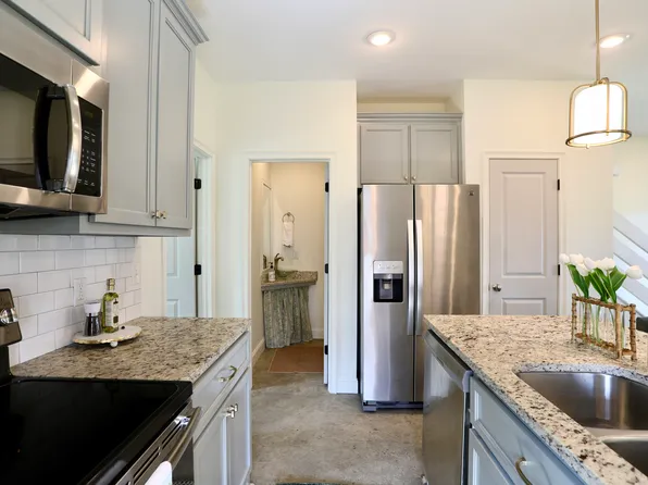 Taylor Road Cottages, 100-2501 Taylor Cottage Cv #9b70128e6, Oxford, MS 38655