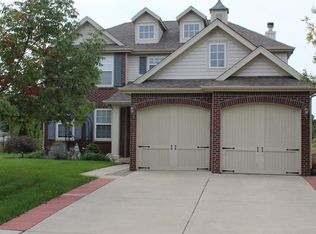 12631 Brookdale Dr, Fishers, IN 46037