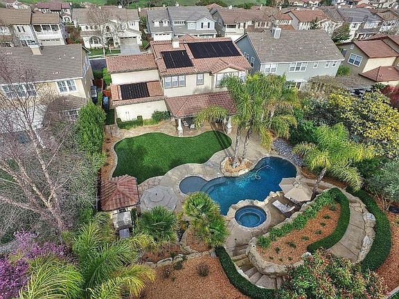 3rd image of 7155 Lahinch Dr