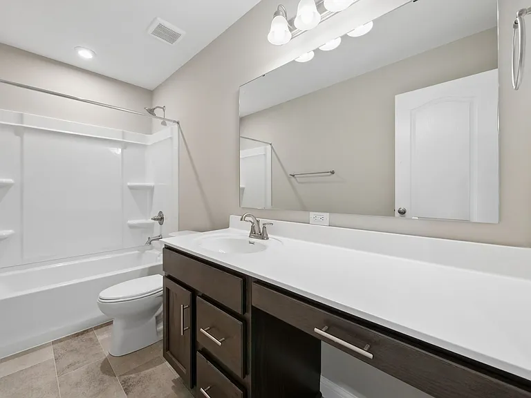 5195 Brookfield Dr — Photo 28