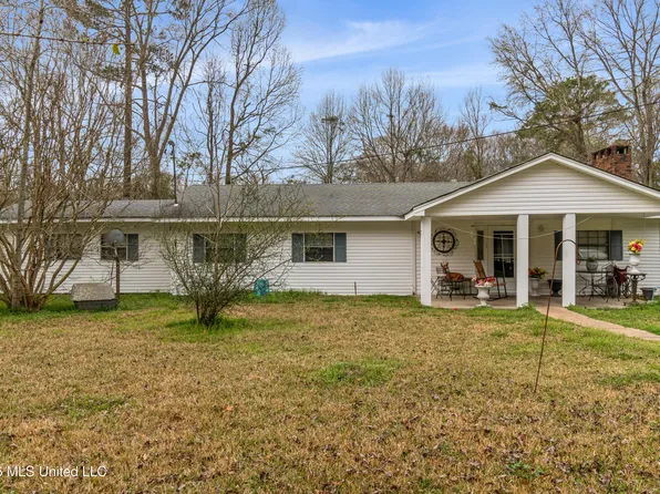 73 Rouse Rd, Hattiesburg, MS 39401