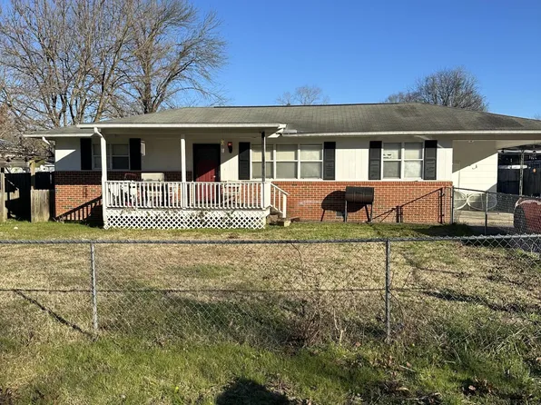 1308 W Sherry Dr, Rossville, GA 30741