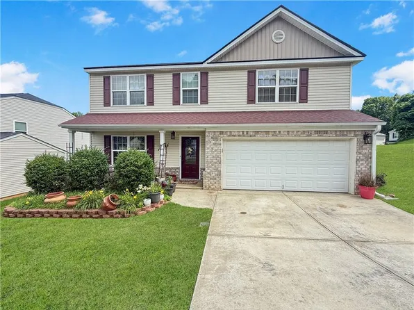 1303 Cardena Ct, Gainesville, GA 30504