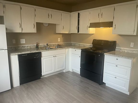 4th image of 204B E Palestine Ave #204B