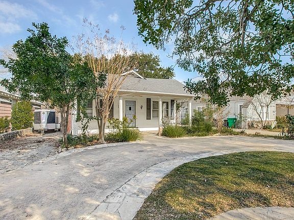 3rd image of 317 Normandy Ave