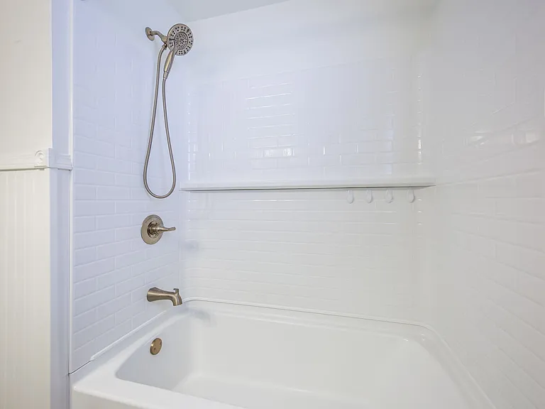 43 Keating Dr — Photo 9