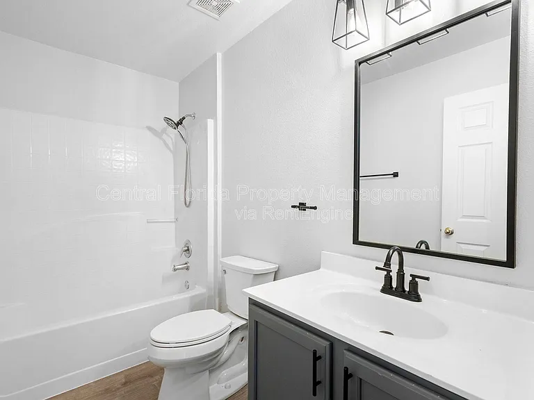 4657 Willamette Cir — Photo 14