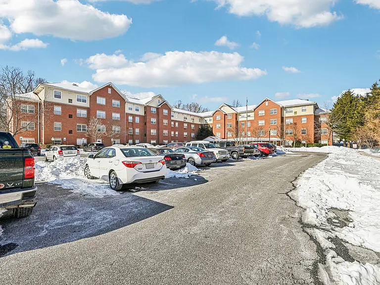 Fairgreen Senior Community — Photo 43