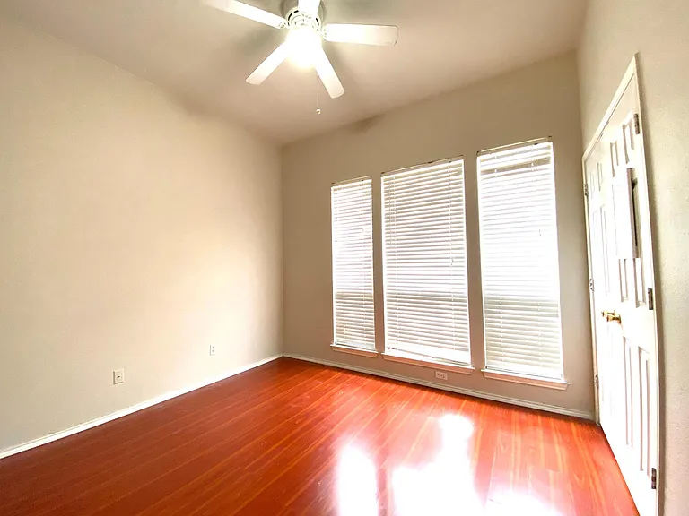 10800 Jackson Ln — Photo 12
