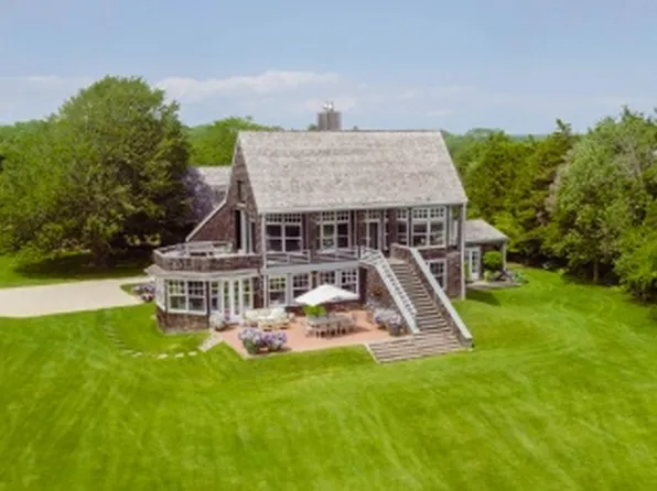 21 Spaeth Ln, East Hampton, NY 11937