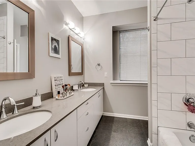 7414 Whistlestop Dr — Photo 22