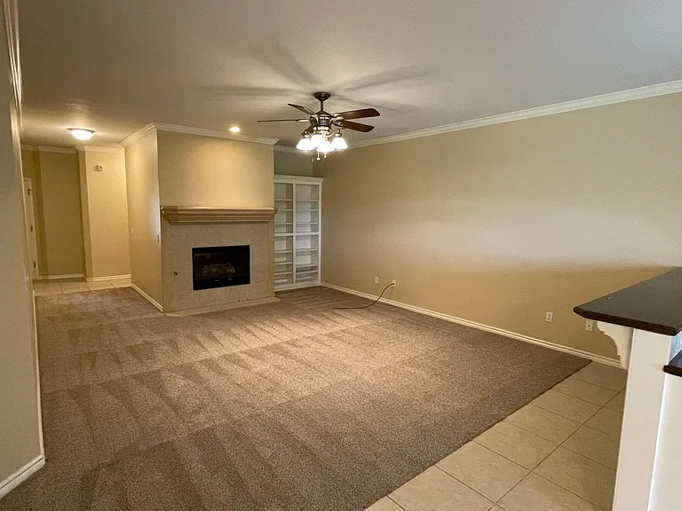 11311 NW 121st Pl — Photo 3