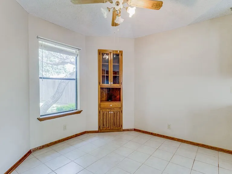 3209 N Marseille Ln — Photo 11