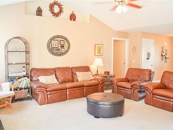3rd image of 4933 Alamance Dr SE