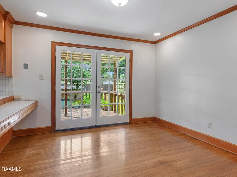 515 Roosevelt St — Photo 7