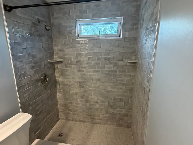 240 Washington St #3 — Photo 5