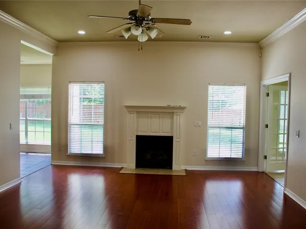 3902 Blackberry St, Bentonville, AR 72713