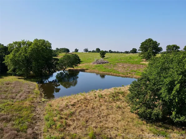Dozer Rd, Sulphur, OK 73086