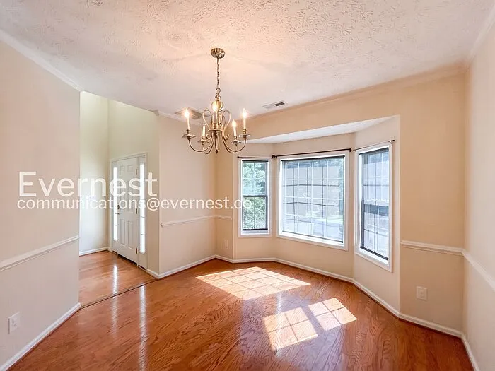 6228 Weathersfield Way — Photo 8
