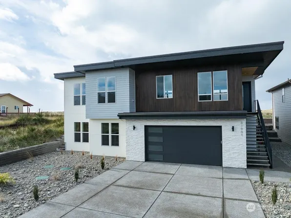 31901 G St, Ocean Park, WA 98640