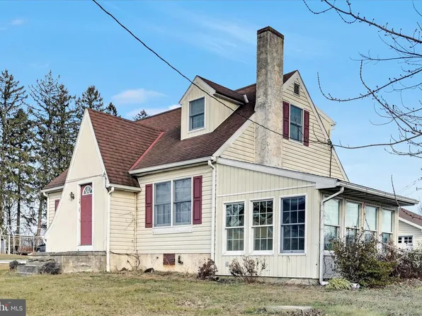 100 N Guthriesville Rd, Downingtown, PA 19335
