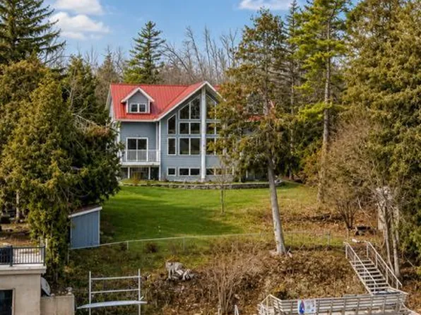 9 Briar St, Kawartha Lakes, ON K0M 1G0