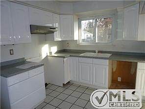 5th image of 6069 N Karle St