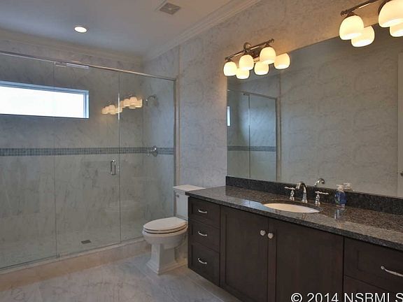 5th image of 101 E Circle Dr