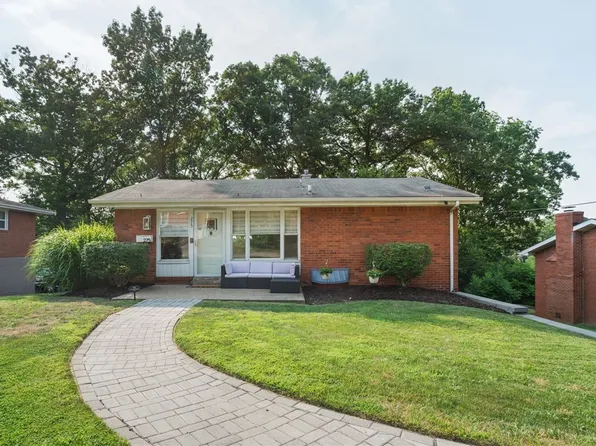 275 Lilac Dr, Monroeville, PA 15146
