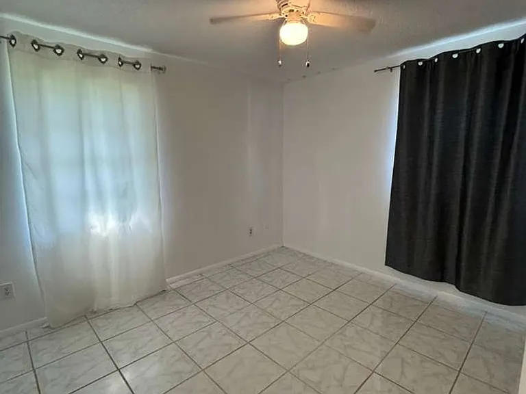 1209 Gattis Dr — Photo 4