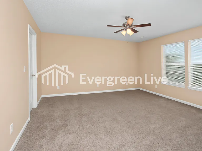 10431 Apple Creek Way — Photo 9